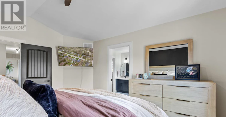 107 Ottawa Avenue, Saugeen Shores, ON, N0H 2L0 - 20