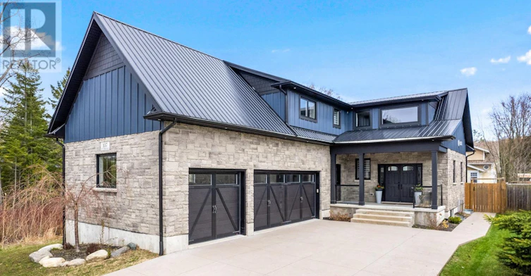 107 Ottawa Avenue, Saugeen Shores, ON, N0H 2L0