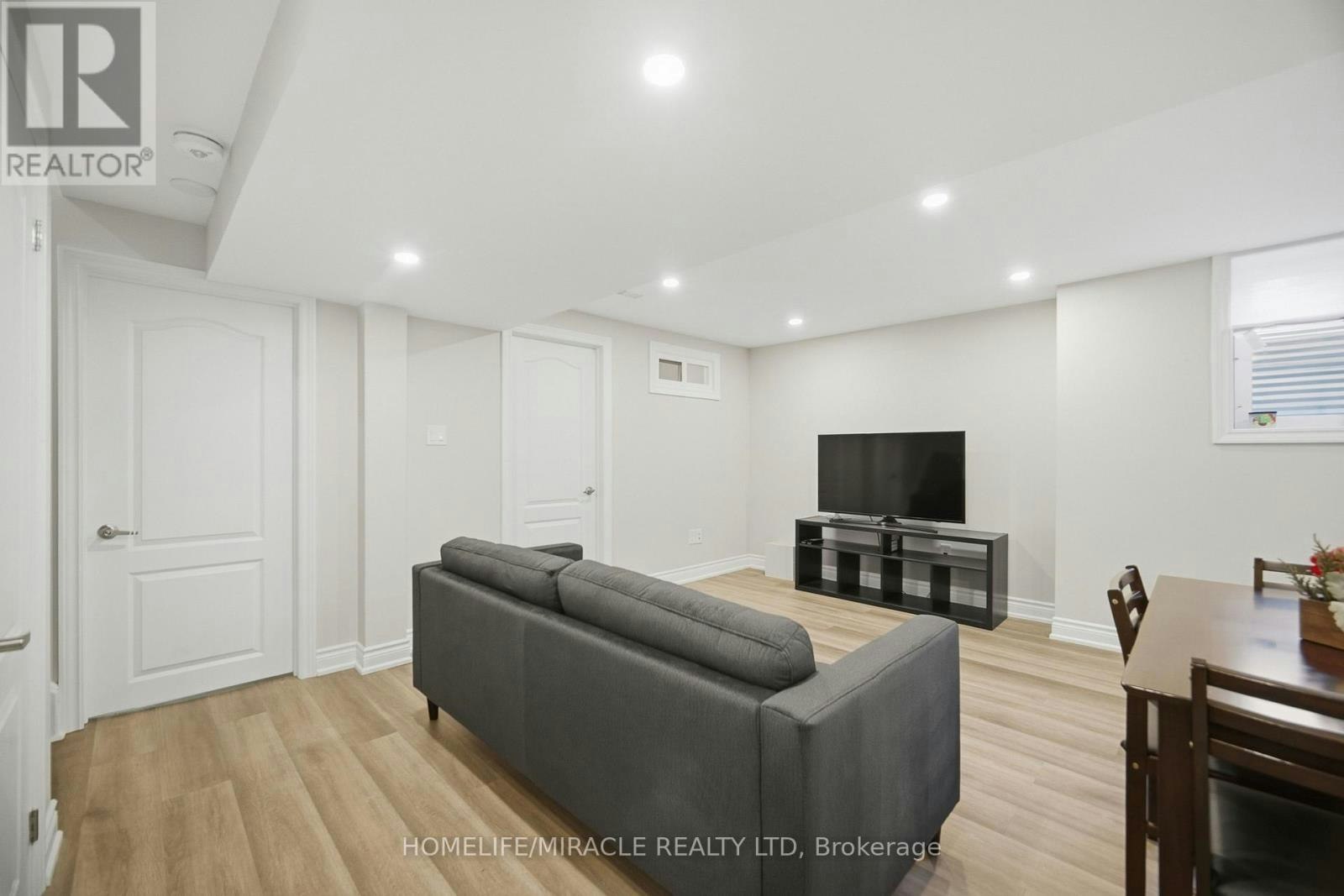 3008 Britannia Road W, Mississauga, ON, L5M 6K2 - 11
