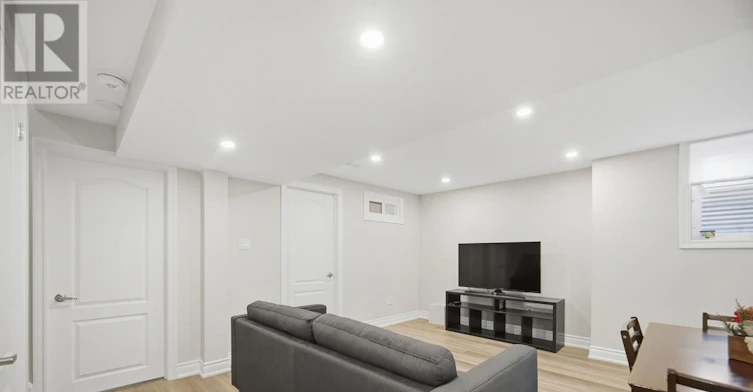 3008 Britannia Road W, Mississauga, ON, L5M 6K2 - 11