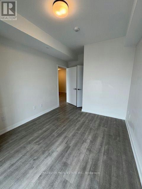 705-2300 St. Clair Avenue W, Toronto, ON, M6N 0B3 - 12
