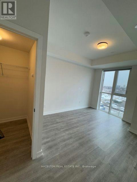 705-2300 St. Clair Avenue W, Toronto, ON, M6N 0B3 - 13