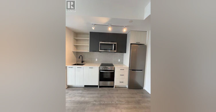 705-2300 St. Clair Avenue W, Toronto, ON, M6N 0B3 - 4