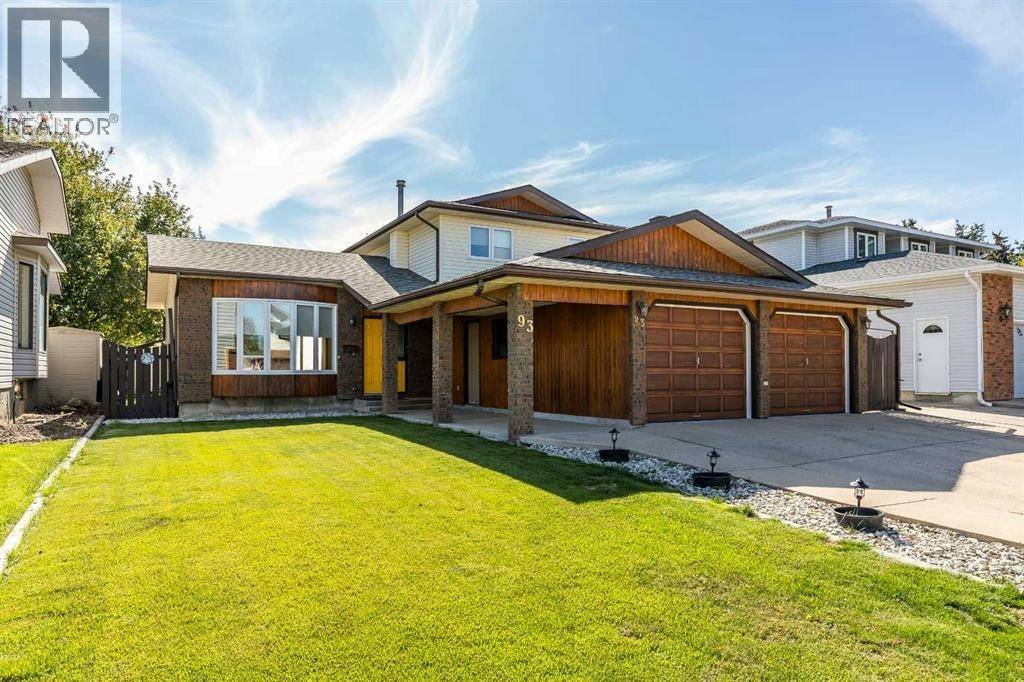 93 Shaw Crescent SE, Medicine Hat, AB, T1B 3Y6