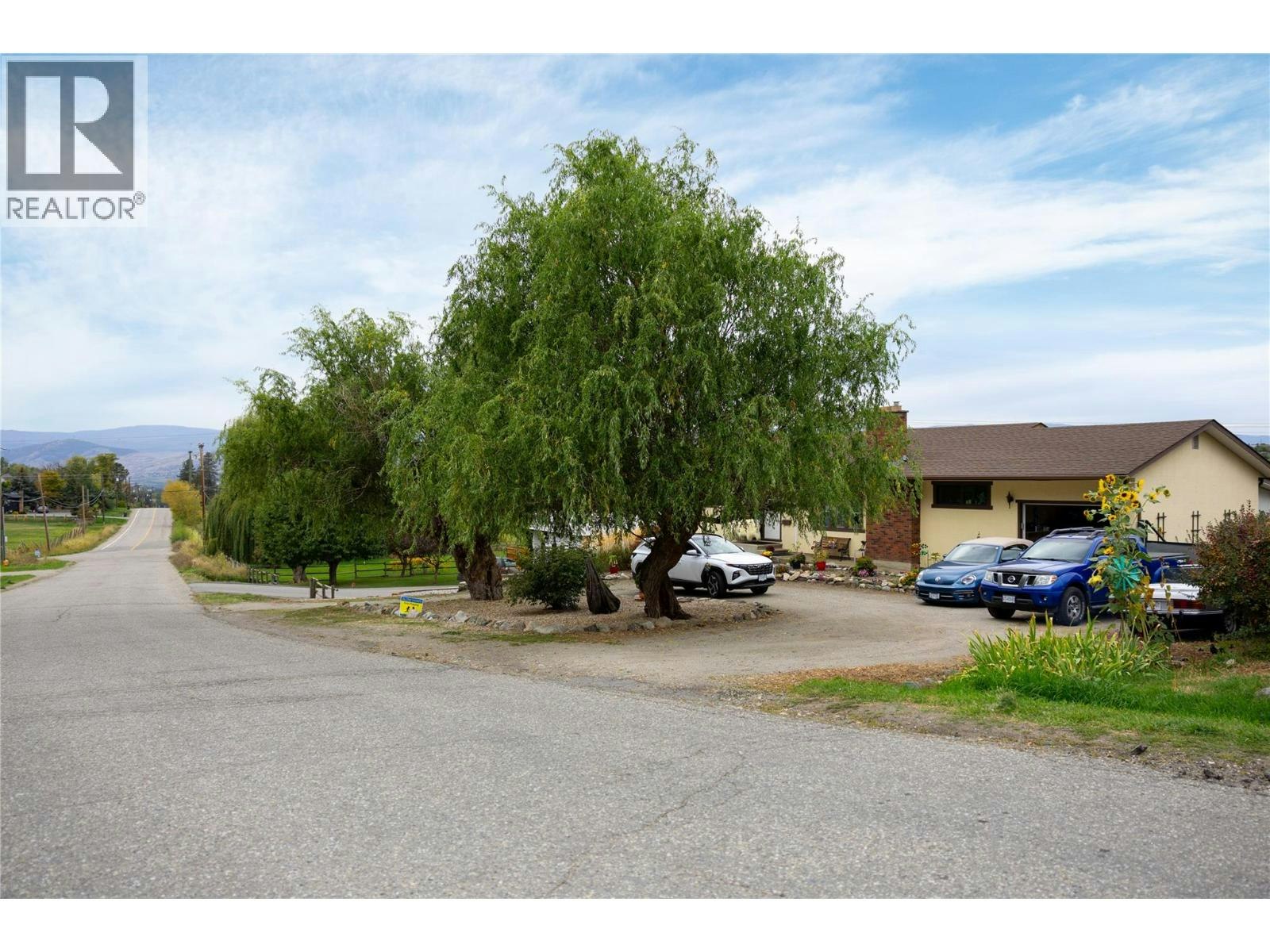 537 Robin Road, Vernon, BC, V1B 3B2
