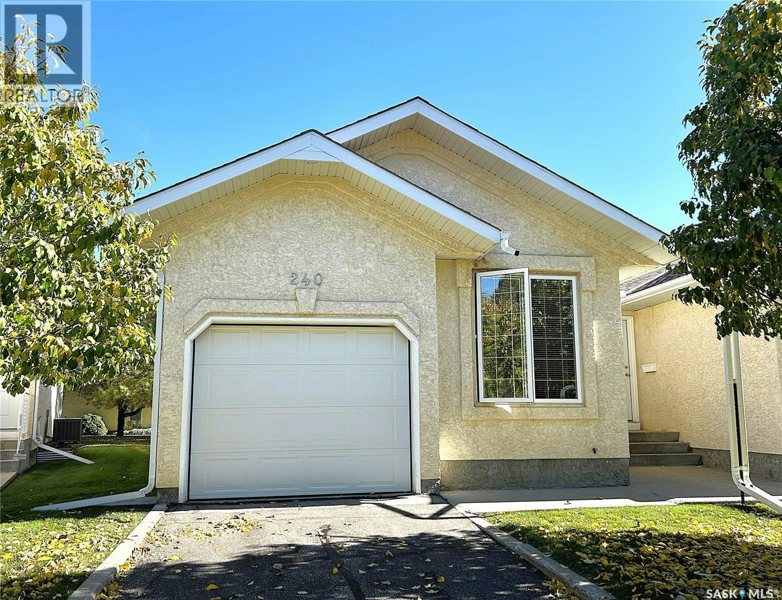 240-815 Heritage Green, Saskatoon, SK, S7H 5R6