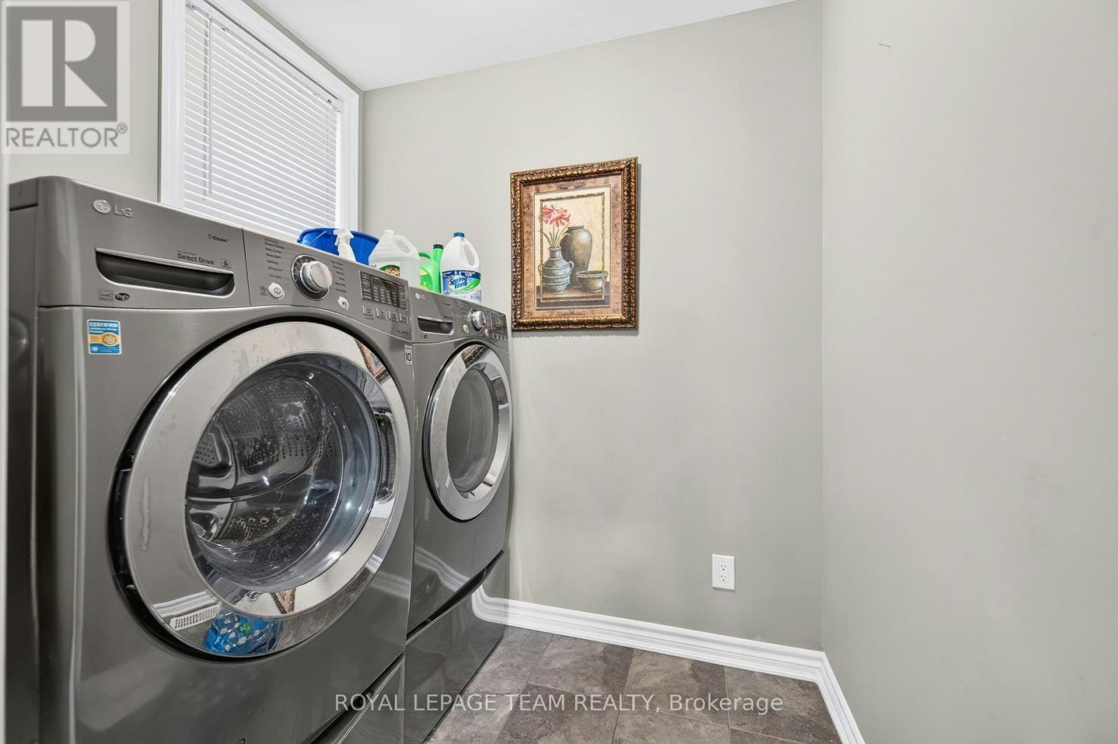 340 Gallantry Way, Ottawa, ON, K2S 0R1 - 11