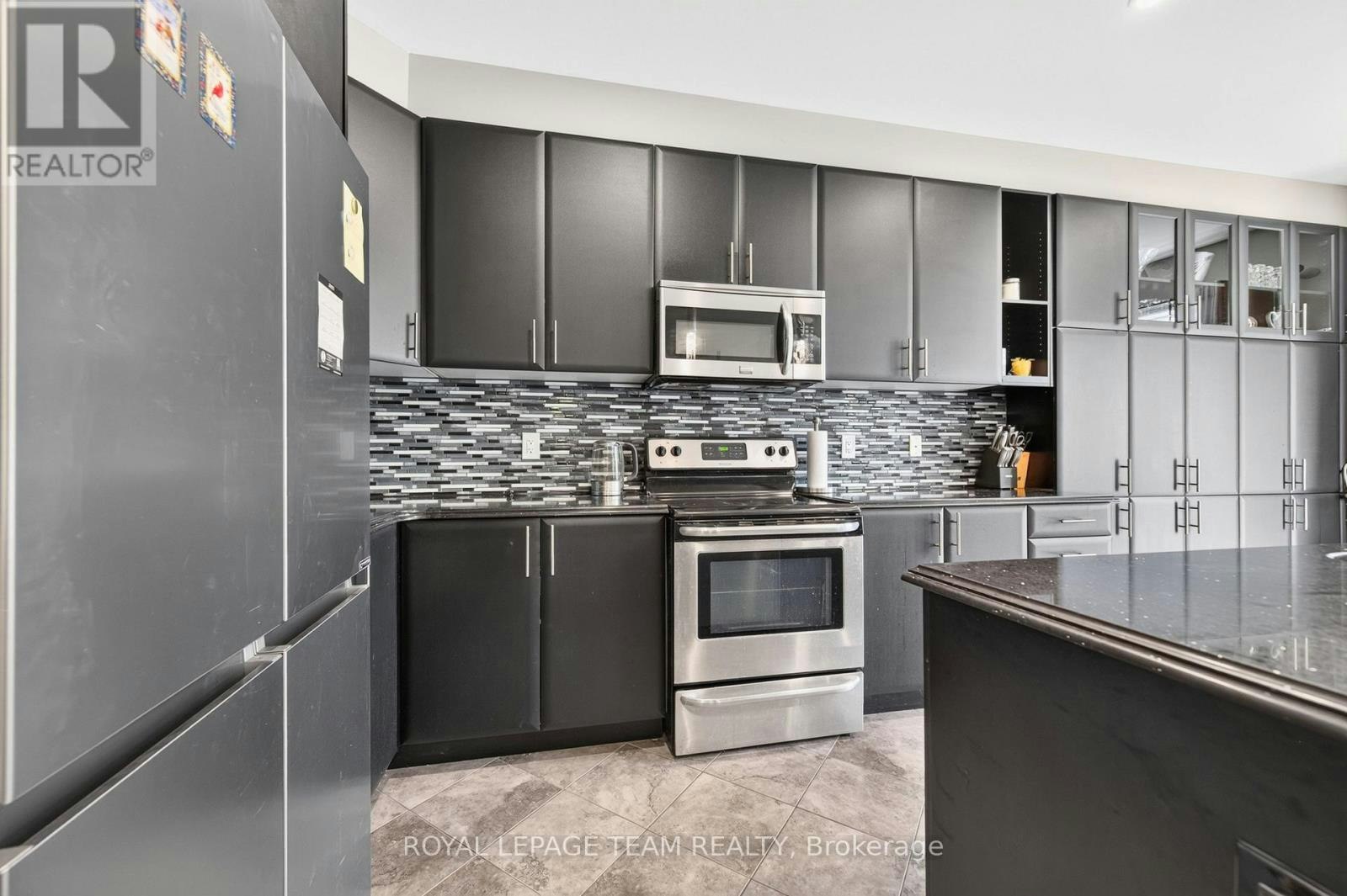 340 Gallantry Way, Ottawa, ON, K2S 0R1 - 20