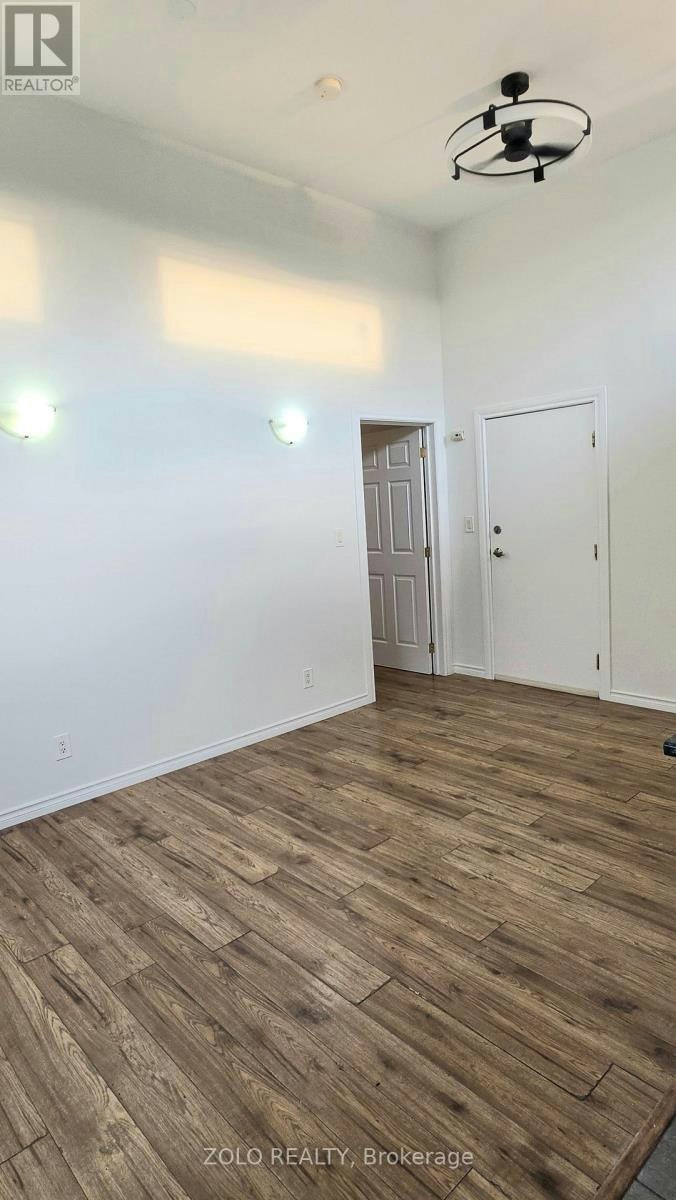 1549 O'connor Drive, Toronto, ON, M5B 2E7