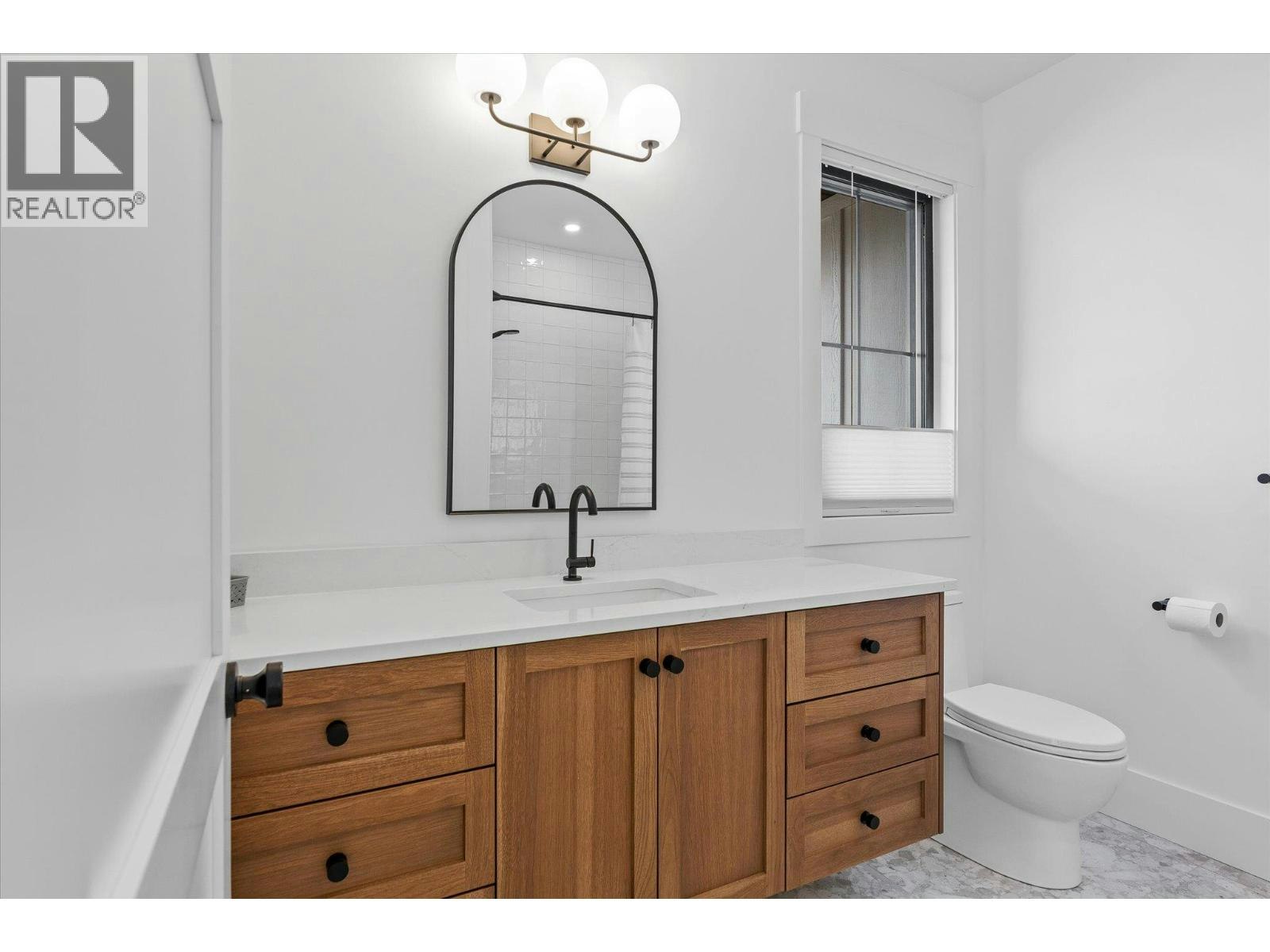 5631 Upper Mission Court, Kelowna, BC, V1W 0C5 - 52