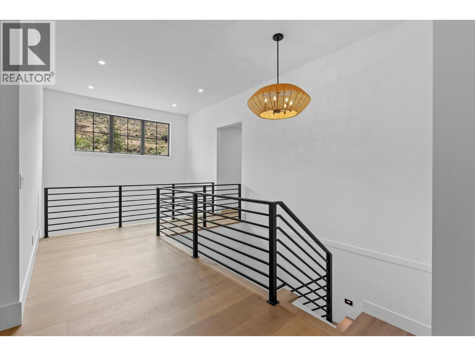 5631 Upper Mission Court, Kelowna, BC, V1W 0C5 - 35