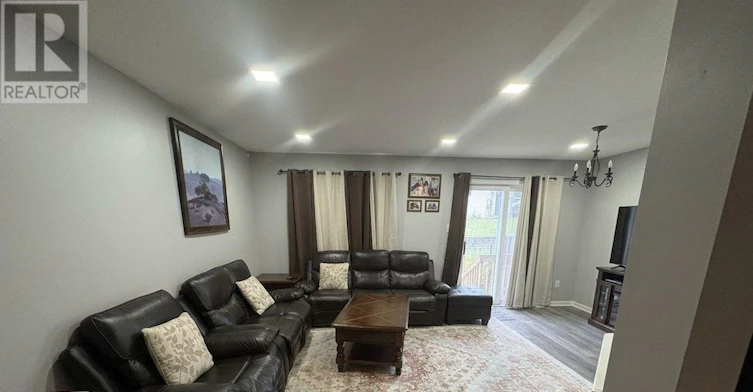 478 Claridge Drive, Ottawa, ON, K2J 5H6 - 4
