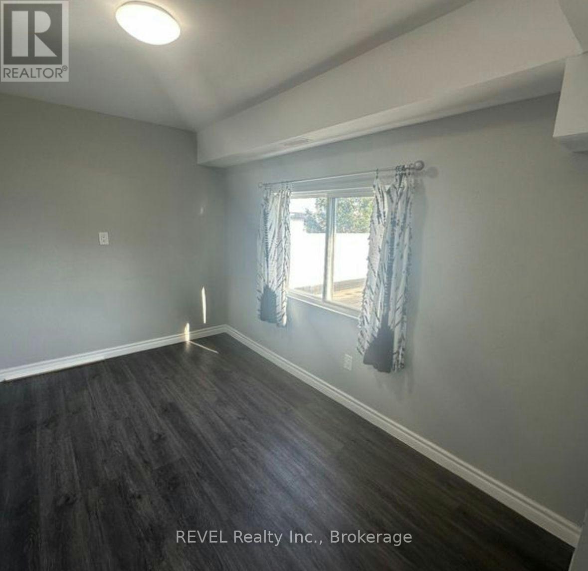 A-514 Welland Avenue, St. Catharines, ON, L2M 5V5 - 5