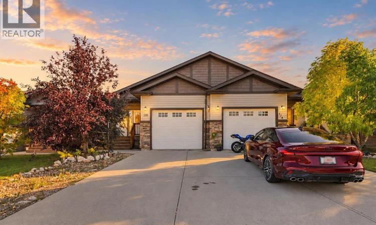 120 Hawthorn Way
