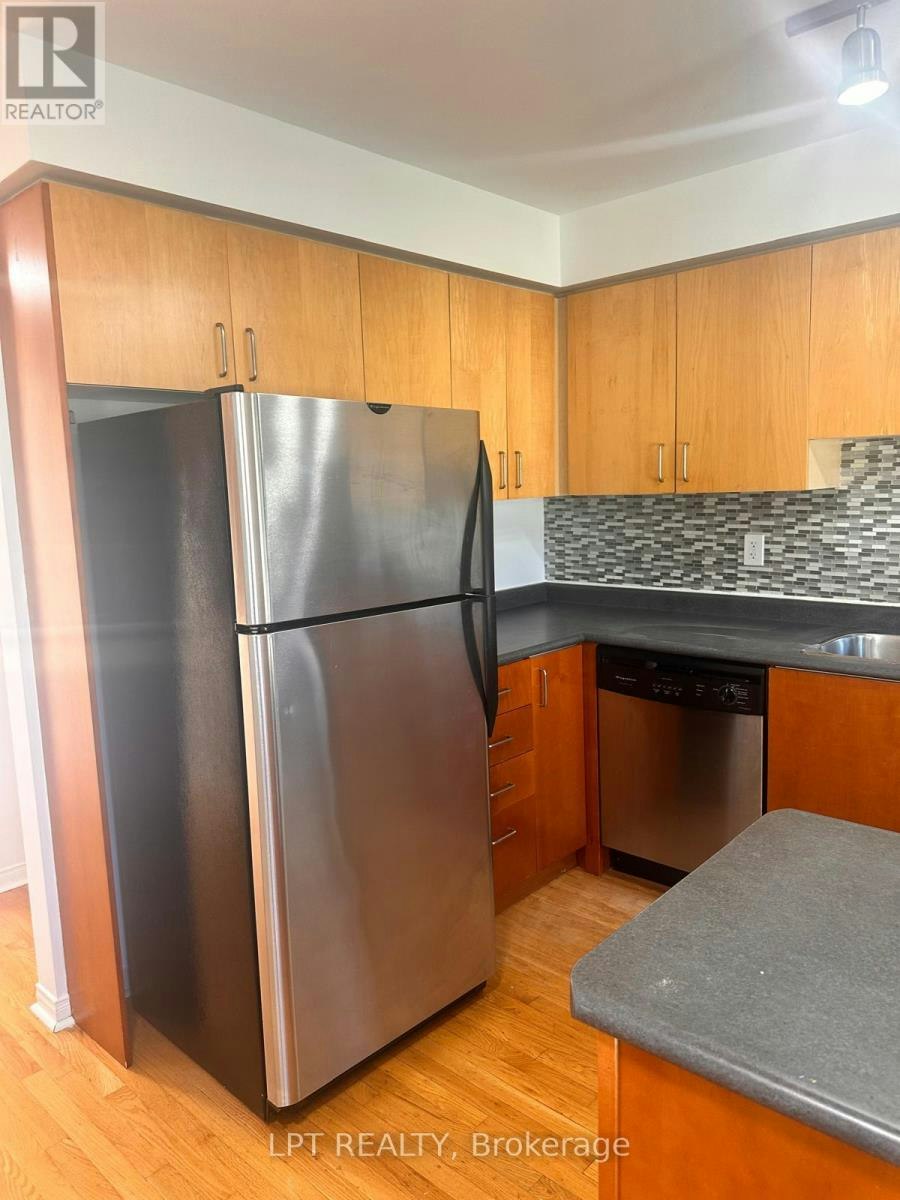 24-735 Sheppard Avenue, Pickering, ON, L1V 7K5 - 8