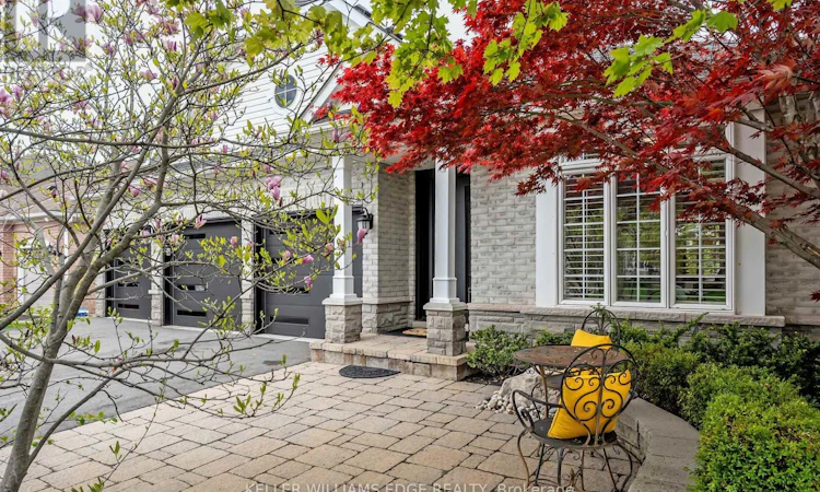4285 Couples Crescent