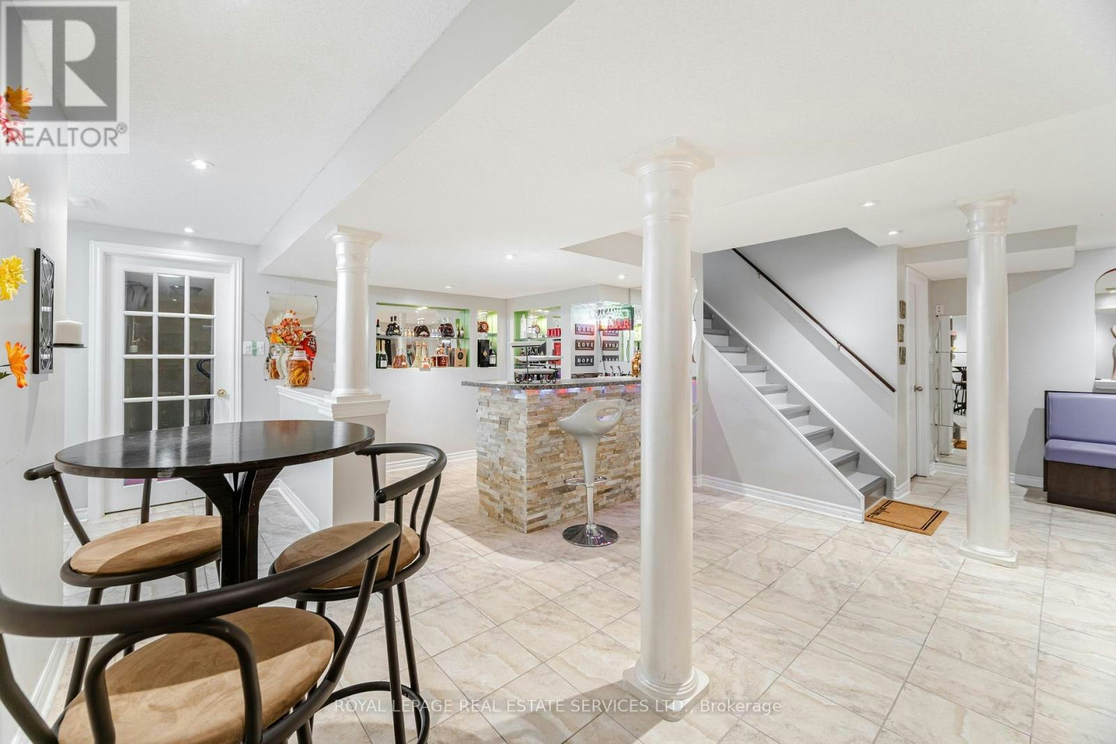3809 Candlelight Drive, Mississauga, ON, L5M 8A8 - 41