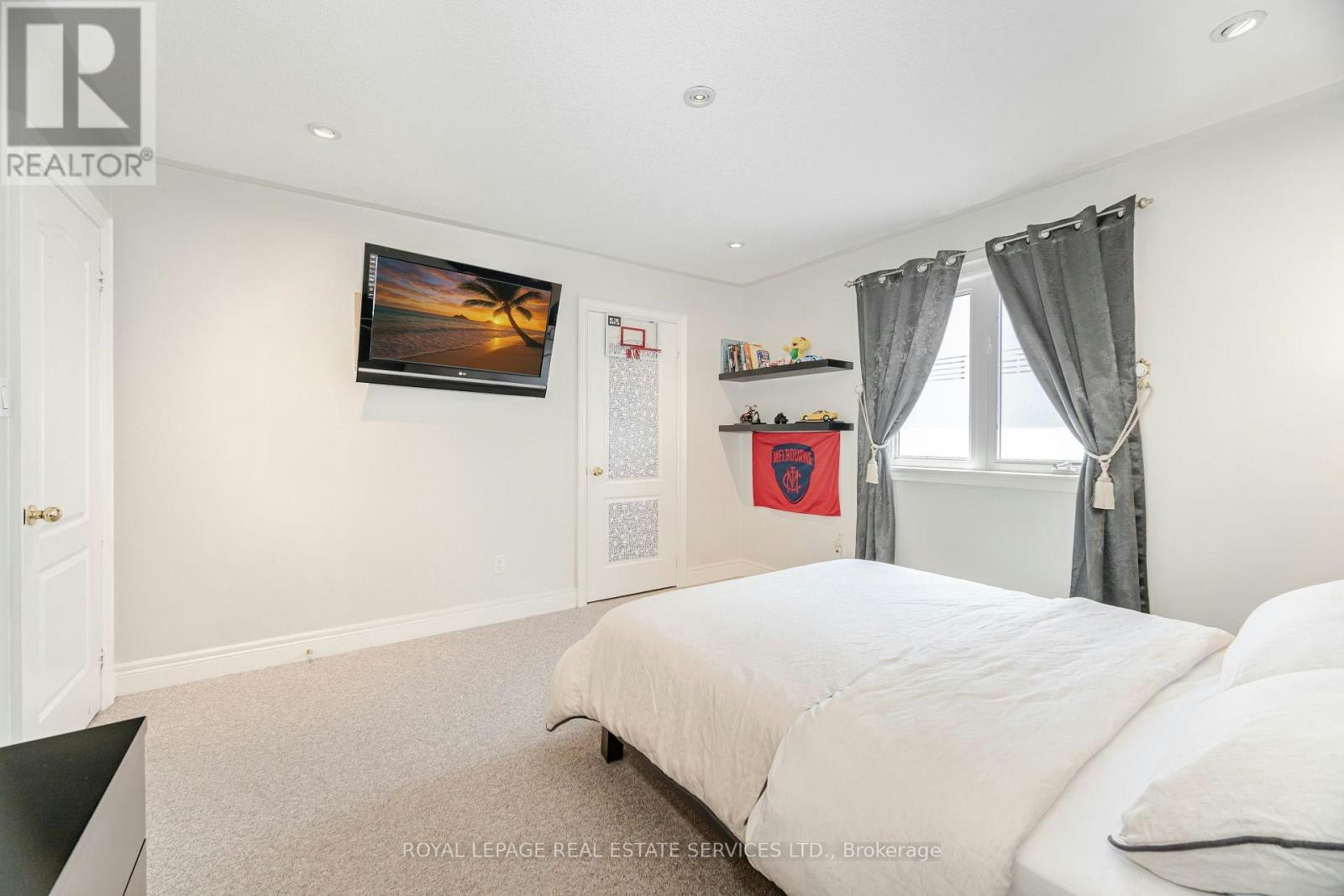 3809 Candlelight Drive, Mississauga, ON, L5M 8A8 - 35