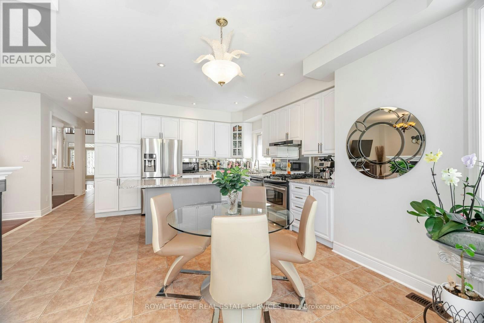 3809 Candlelight Drive, Mississauga, ON, L5M 8A8 - 19