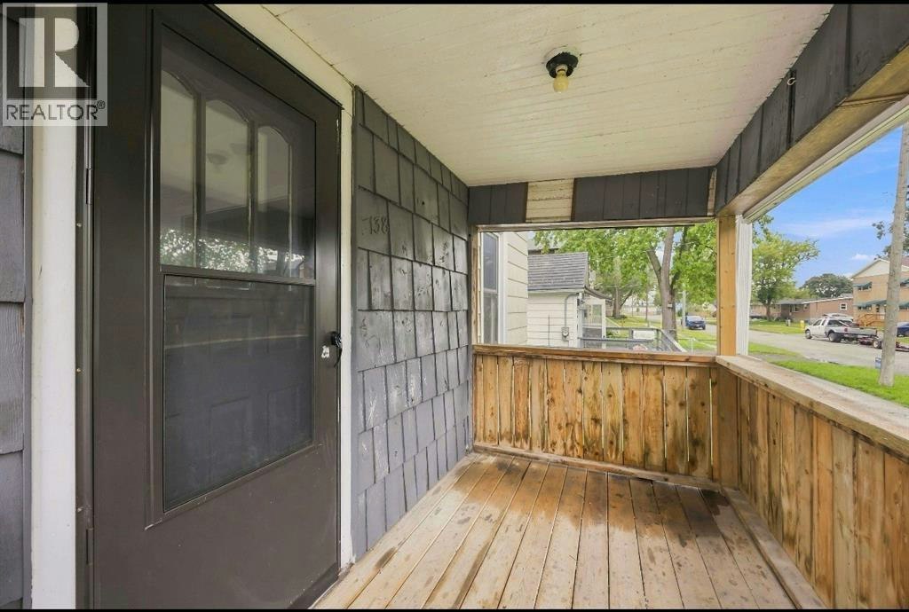 138 Sutton Street, Sarnia, ON, N7T 3S5 - 4