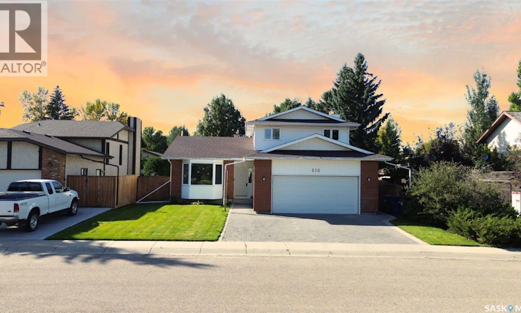 610 Nesslin Crescent