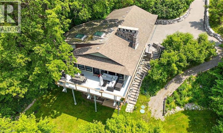 50 Greensview Drive