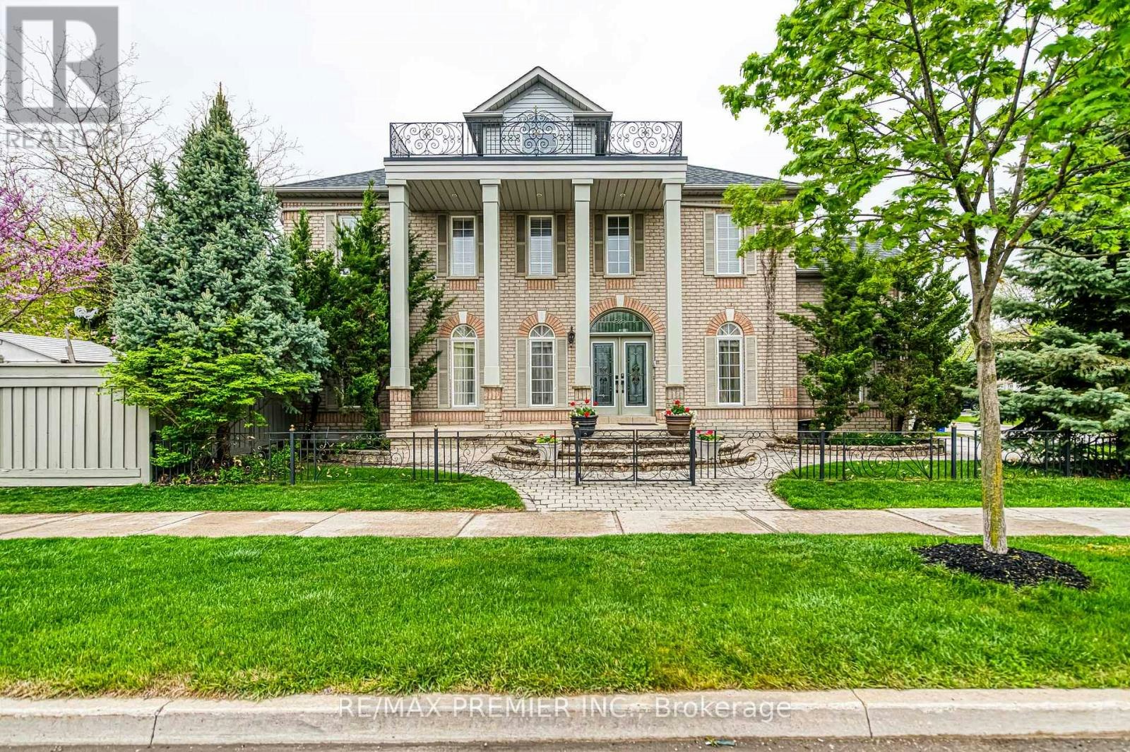 BSMT-1 Johnswood Crescent, Vaughan, ON, L4H 1Y3