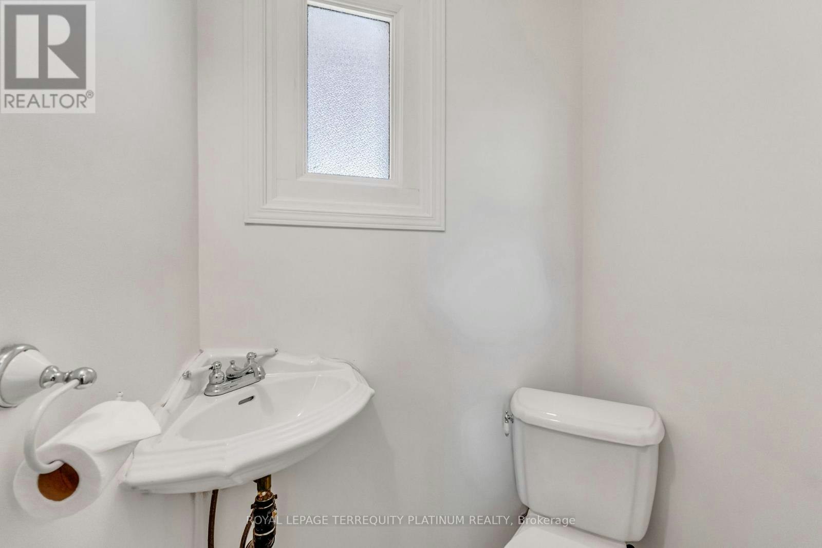 10 Locarno Avenue, Hamilton, ON, L8H 7H3 - 19