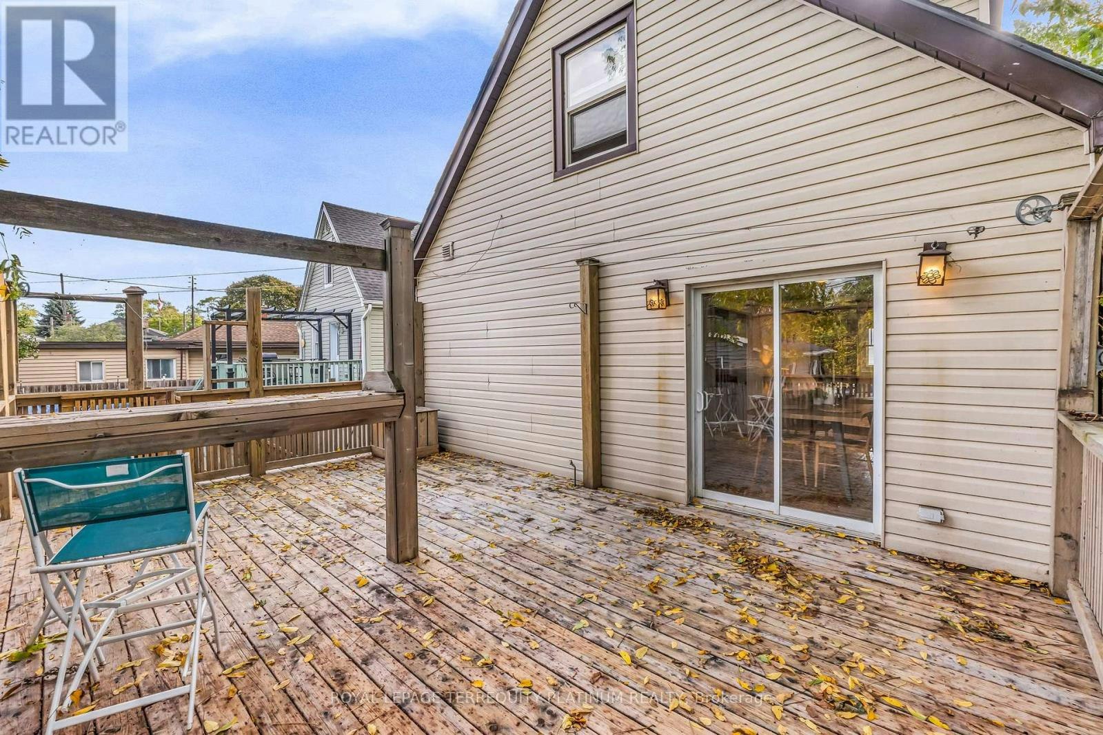 10 Locarno Avenue, Hamilton, ON, L8H 7H3 - 38