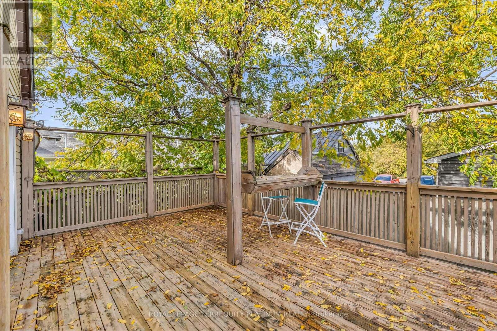 10 Locarno Avenue, Hamilton, ON, L8H 7H3 - 36