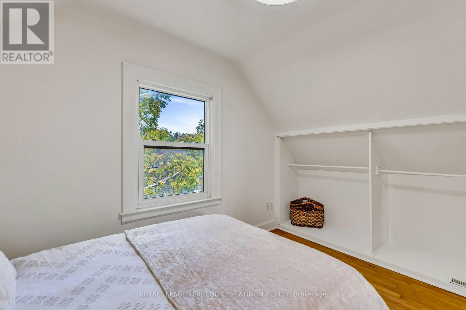 10 Locarno Avenue, Hamilton, ON, L8H 7H3 - 23