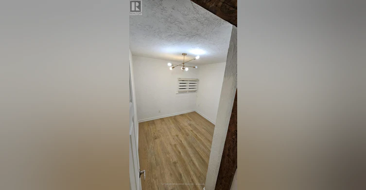 MAIN-233 Ellerslie Avenue, Toronto, ON, M2N 1Y3 - 11