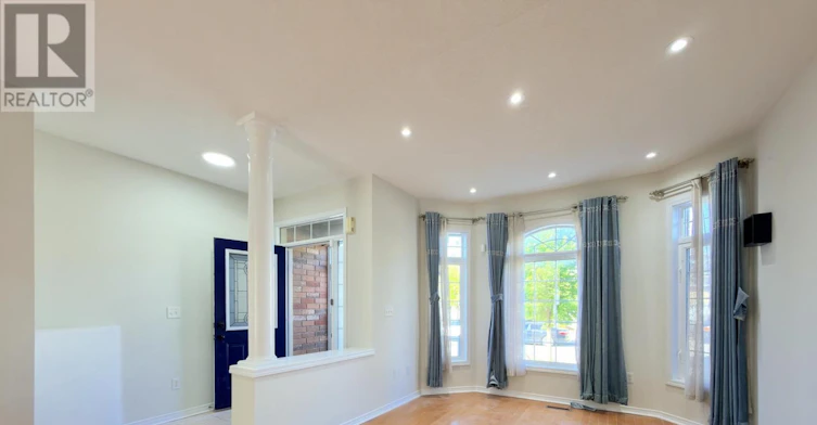 7 Davidoff Street, Markham, ON, L6E 1R2 - 4