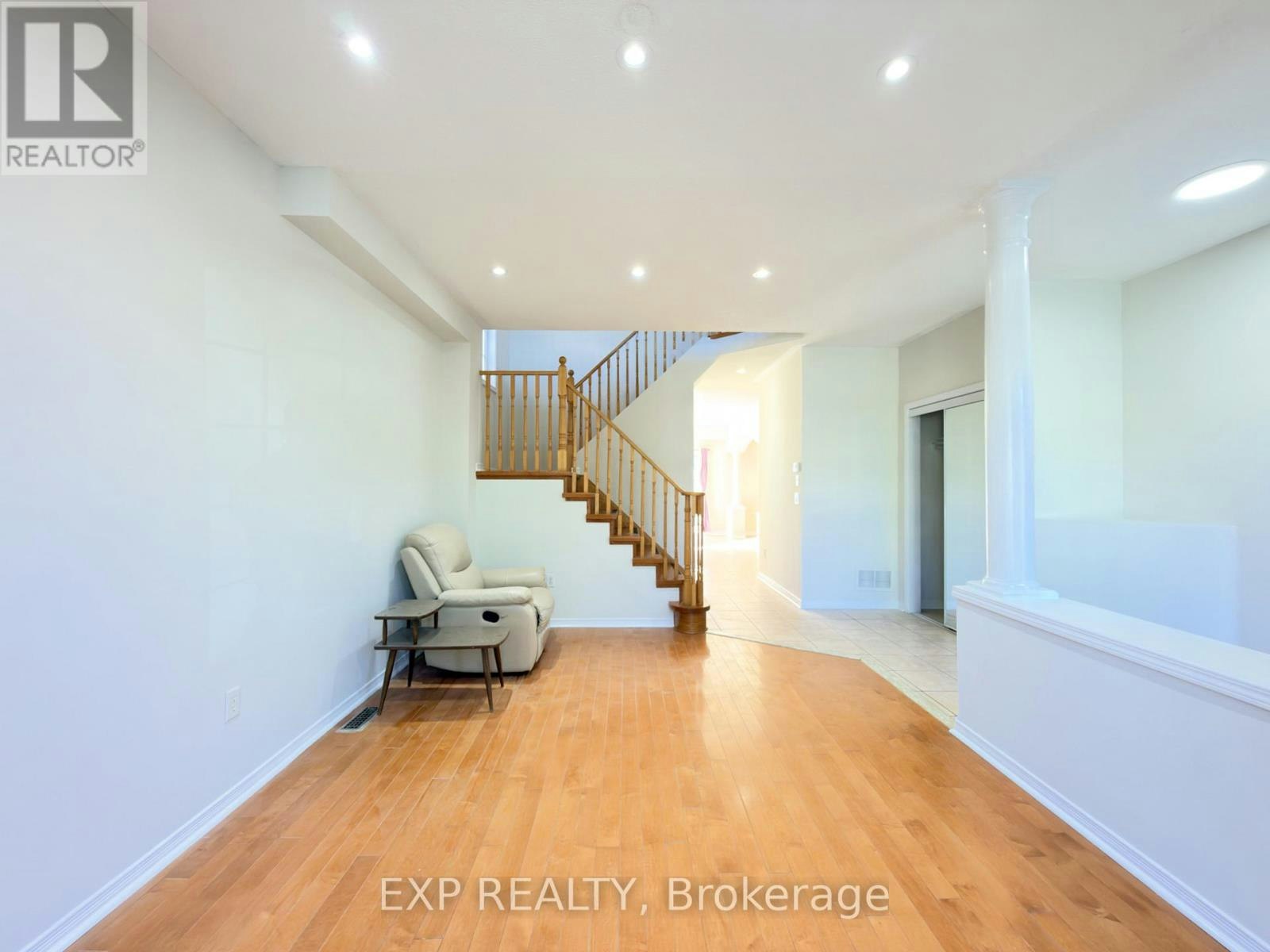 7 Davidoff Street, Markham, ON, L6E 1R2 - 5
