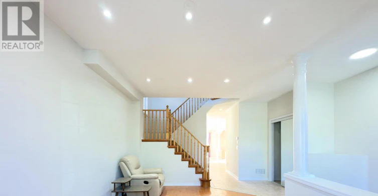 7 Davidoff Street, Markham, ON, L6E 1R2 - 5