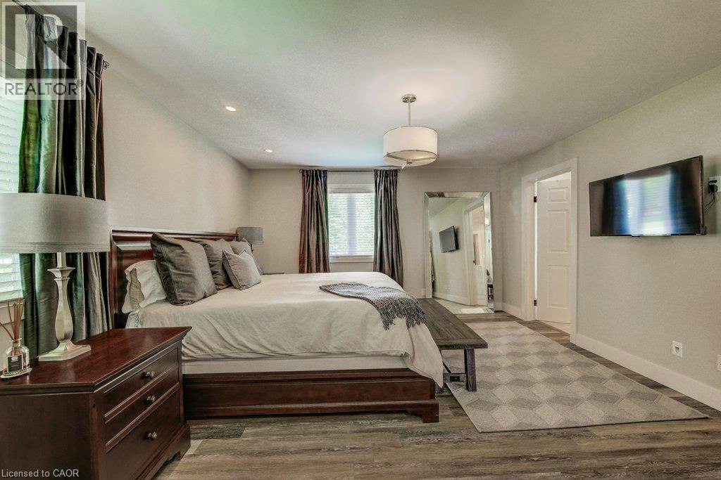 345 Old Stone Road, Waterloo, ON, N2K 1Z2 - 17