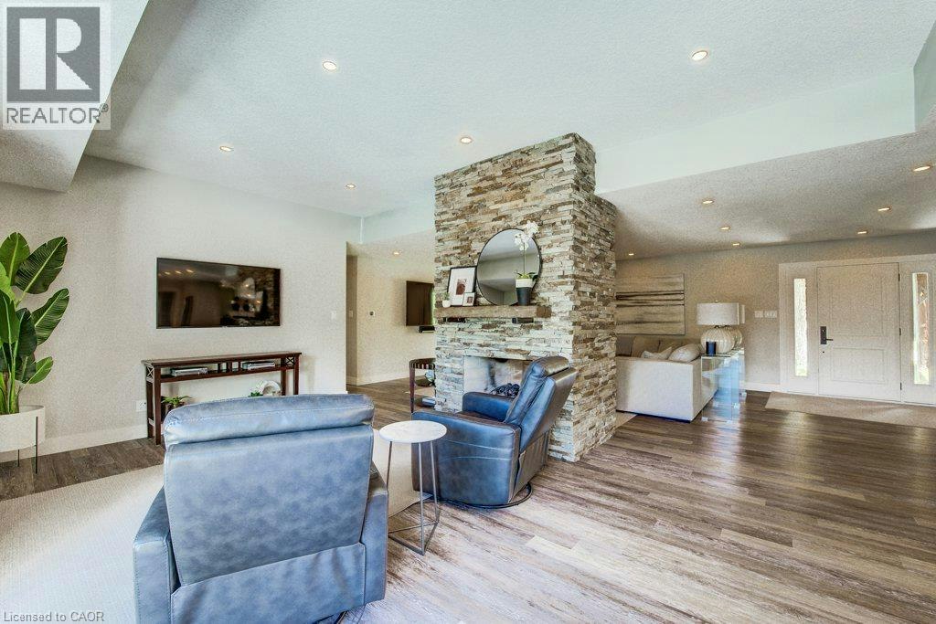 345 Old Stone Road, Waterloo, ON, N2K 1Z2 - 11
