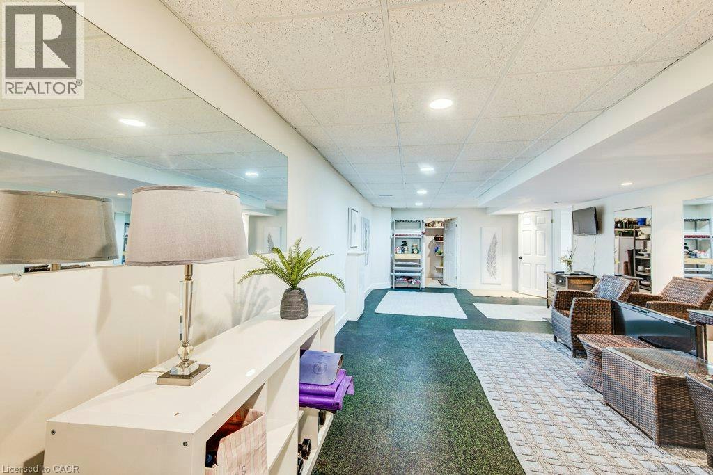 345 Old Stone Road, Waterloo, ON, N2K 1Z2 - 31