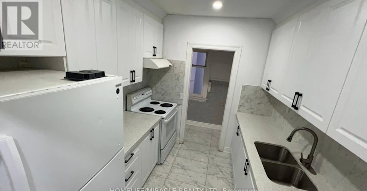 213 Queen Street W, Brampton, ON, L6Y 1M6