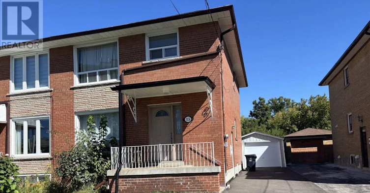ROOM-15 Sonnet Court, Toronto, ON, M6L 1J6