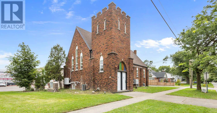 3-120 Thorold Road, Welland, ON, L3C 3V3