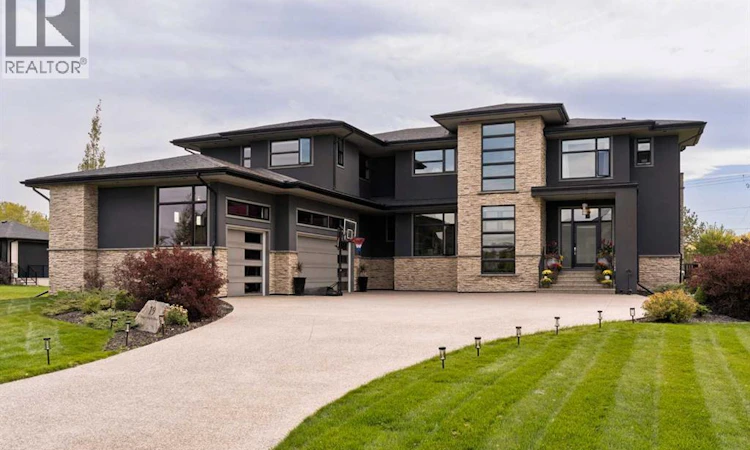 19 Stoneypointe Place