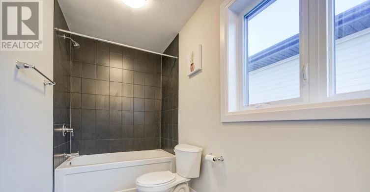 565 Balsam Popar Street, Waterloo, ON, N2V 0H8 - 25