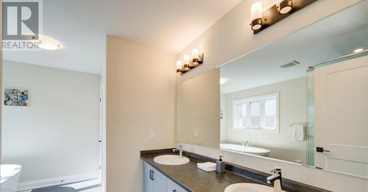 565 Balsam Popar Street, Waterloo, ON, N2V 0H8 - 19
