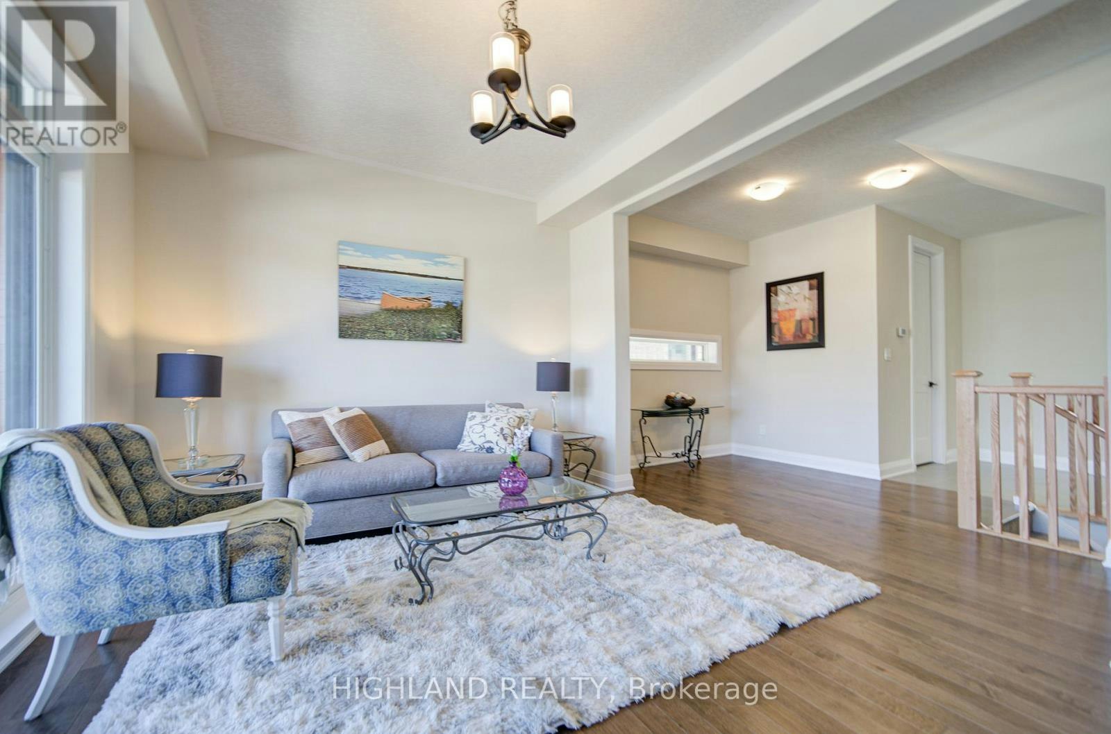 565 Balsam Popar Street, Waterloo, ON, N2V 0H8 - 4