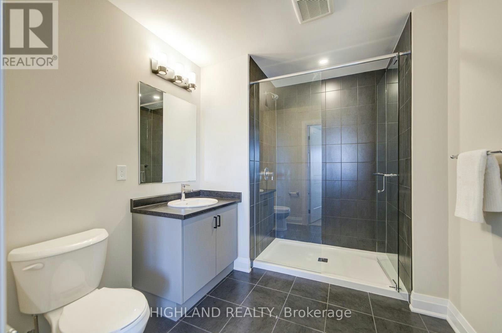 565 Balsam Popar Street, Waterloo, ON, N2V 0H8 - 16