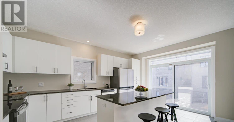 565 Balsam Popar Street, Waterloo, ON, N2V 0H8 - 9