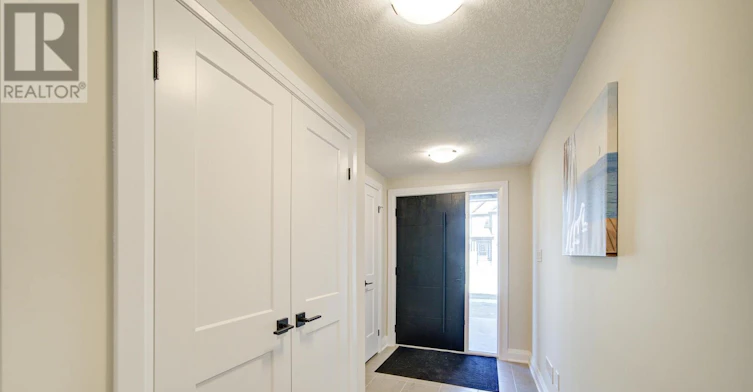 565 Balsam Popar Street, Waterloo, ON, N2V 0H8 - 2
