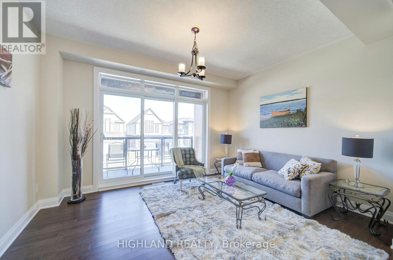 565 Balsam Popar Street, Waterloo, ON, N2V 0H8 - 3