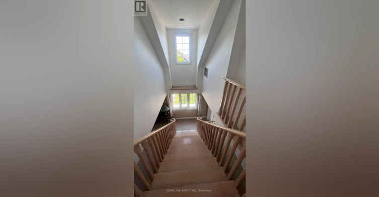 89 Regent Street, Richmond Hill, ON, L4C 9N7 - 8